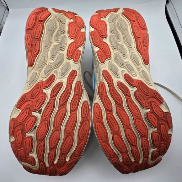 New Balance Fresh Foam 680v8 Womens Size 9.5 Shoes White Blue Lightweight - Picture 8 of 13